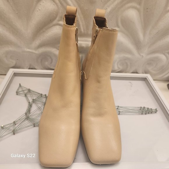 Franco Sarto" Waxton" Leather Boots. NWT. No box. Size 9 - Picture 4 of 10